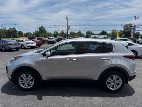 Used 2019 Kia Sportage LX AWD/4WD image 8