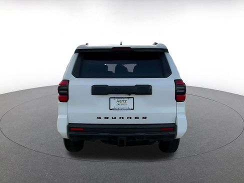 Used 2025 Toyota 4Runner TRD Off-Road image 12