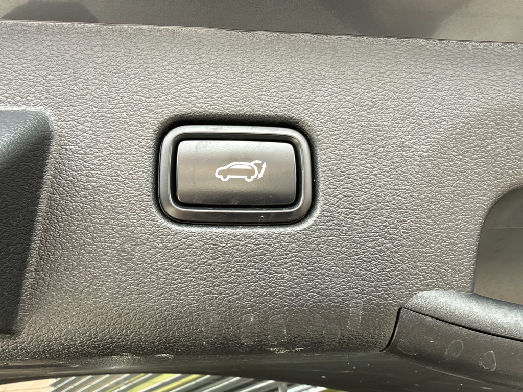 Used 2025 Kia Sportage X-Line AWD/4WD image 35