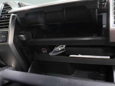 Used 2017 Ford F350 Platinum w/ Platinum Ultimate Package image 25