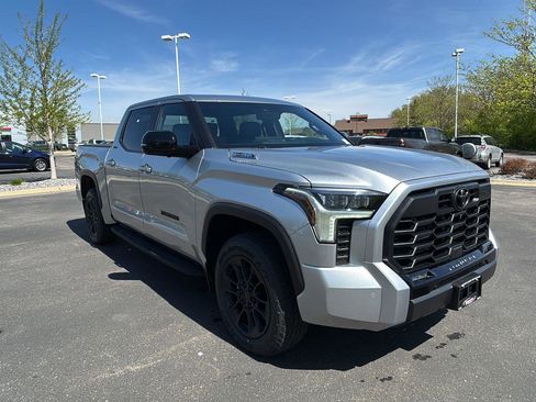 New 2026 Toyota Tundra Limited AWD/4WD image 7