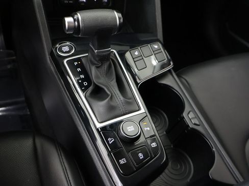 Used 2024 Kia Sportage EX FWD image 47