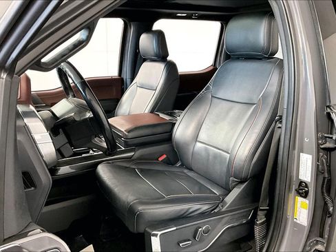 Used 2021 Ford F150 Lariat image 25