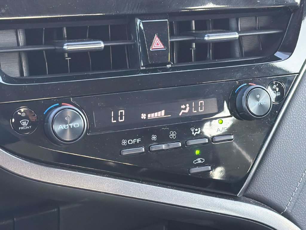 Certified 2024 Toyota Camry SE FWD image 14