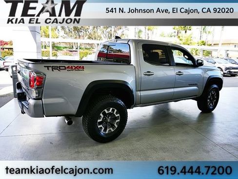 Used 2021 Toyota Tacoma TRD Off-Road w/ Technology Package image 9