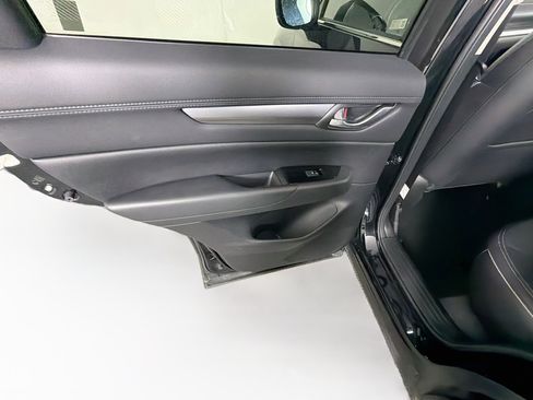 Used 2025 MAZDA CX-5 AWD 2.5 S w/ Preferred Package image 27