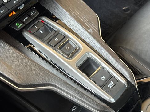 Used 2018 Honda Clarity Touring image 25