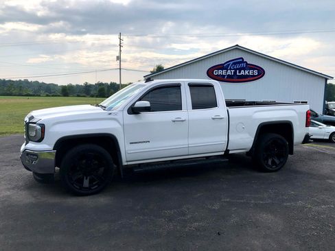 Used 2018 GMC Sierra 1500 SLE w/ SLE Value Package image 8