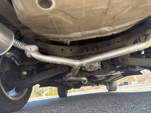 Used 2010 Subaru Forester 2.5X Premium image 27