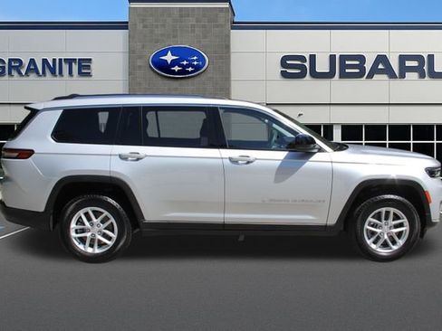 Used 2023 Jeep Grand Cherokee L Laredo w/ Luxury Tech Group I image 14