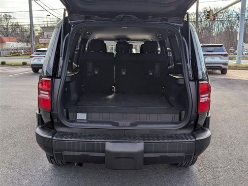 Used 2024 Toyota Land Cruiser image 13