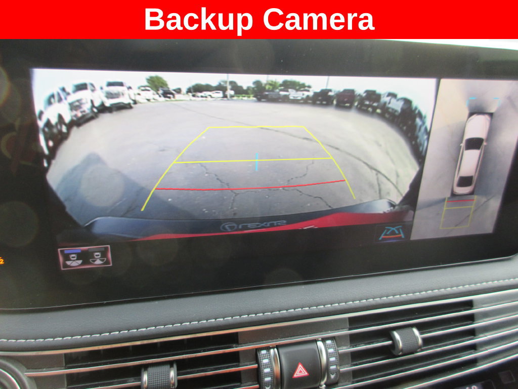 Used 2022 Lexus LS 500 w/ Interior Upgrade Package RWD image 17