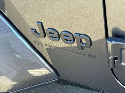 New 2026 Jeep Gladiator Sport image 6