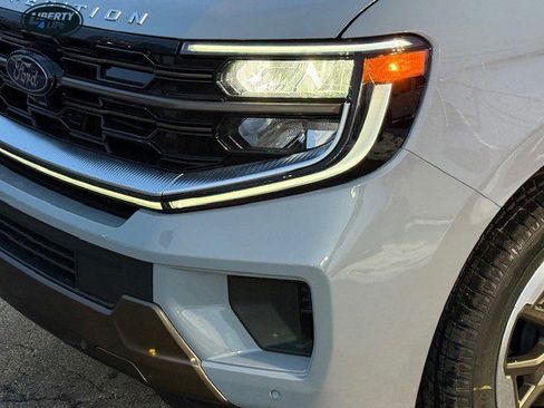 New 2025 Ford Expedition Max King Ranch AWD/4WD image 9