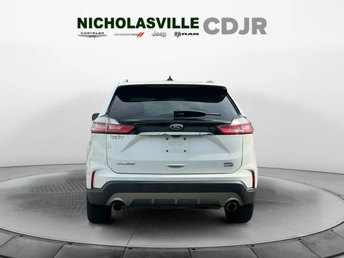 Used 2020 Ford Edge SEL w/ Convenience Package AWD/4WD image 4