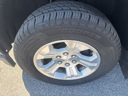 Used 2018 Chevrolet Silverado 1500 LT w/ All Star Edition image 14