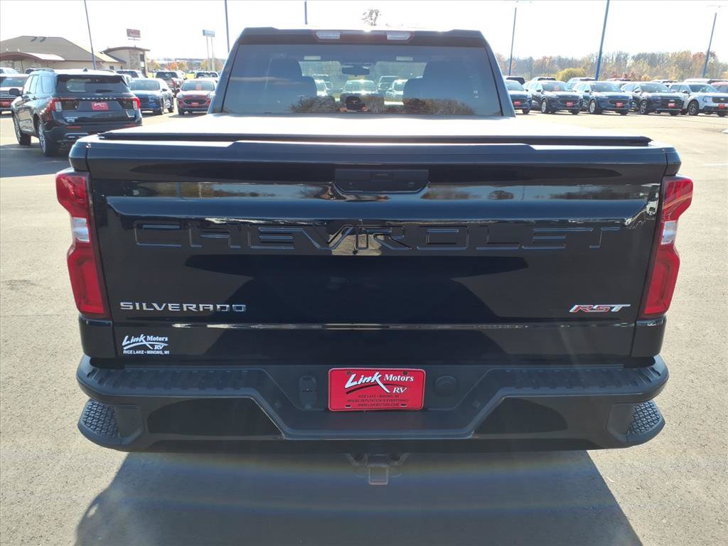 Used 2022 Chevrolet Silverado 1500 RST AWD/4WD image 4