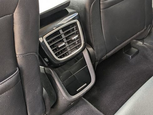 Used 2023 Lincoln Nautilus AWD w/ Premium Package image 23