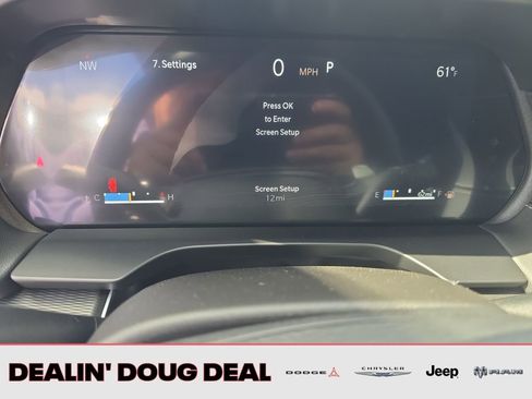 New 2025 Jeep Grand Cherokee L Laredo image 17