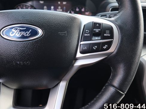 Used 2023 Ford Explorer XLT w/ Equipment Group 202A AWD/4WD image 25