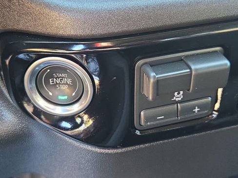 Certified 2026 Chevrolet Silverado 1500 LT w/ All Star Edition Plus image 29