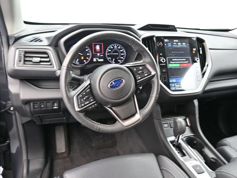 Used 2024 Subaru Ascent Limited w/ Technology Package AWD/4WD image 19