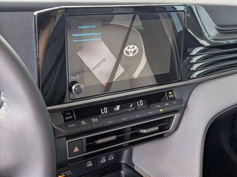 New 2025 Toyota Camry SE FWD image 11