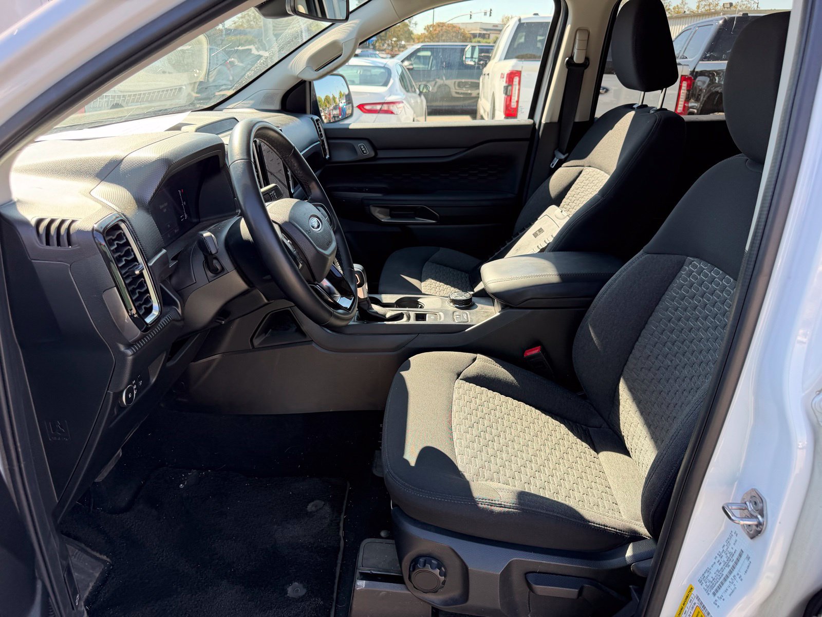 Used 2025 Ford Ranger XLT w/ FX4 Off-Road Package AWD/4WD image 10