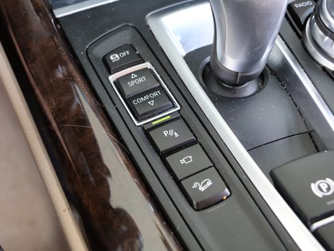 Used 2015 BMW X5 xDrive35i AWD/4WD image 28