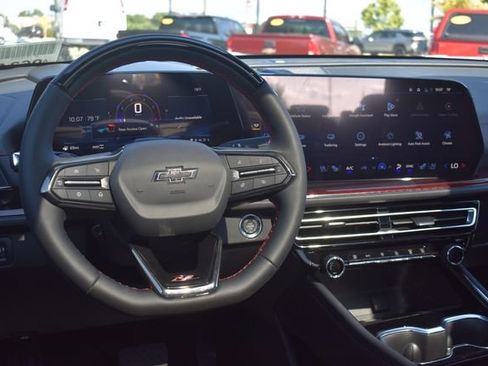 New 2026 Chevrolet Traverse RS w/ LPO, Floor Liner Package AWD/4WD image 26