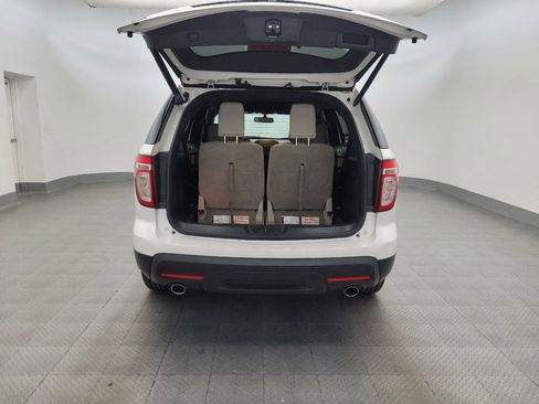 Used 2014 Ford Explorer XLT w/ Equipment Group 202A FWD image 29