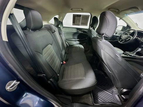 Used 2018 Ford Edge SEL FWD image 11