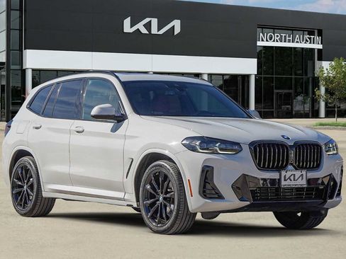 Used 2024 BMW X3 sDrive30i w/ M Sport Package image 9