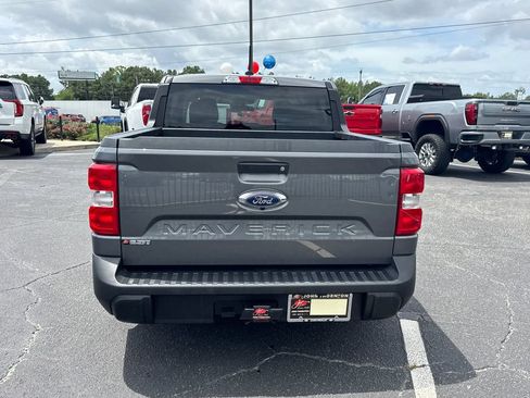 Used 2023 Ford Maverick XLT FWD image 7