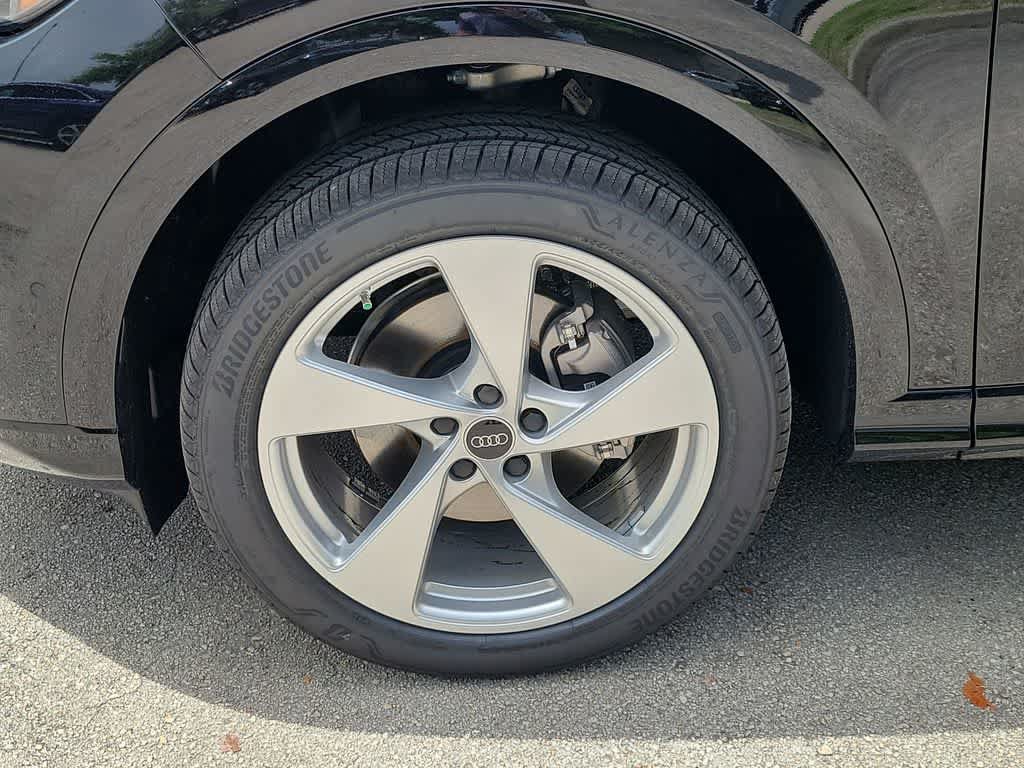 New 2026 Audi Q5 Premium AWD/4WD image 8
