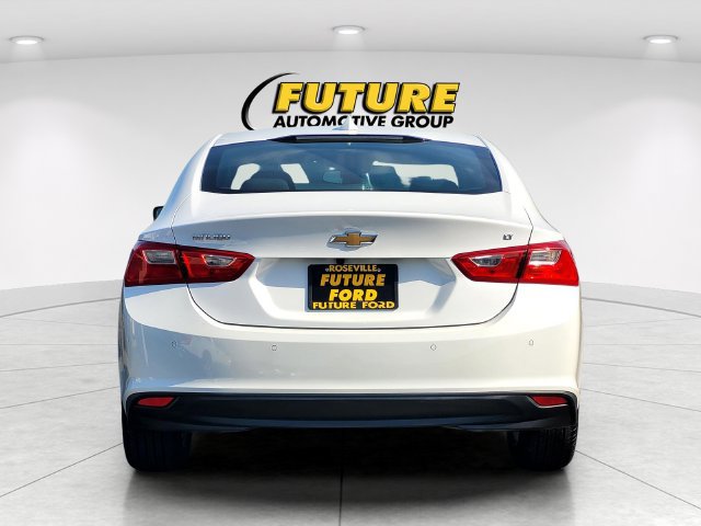 Used 2025 Chevrolet Malibu LT FWD image 5