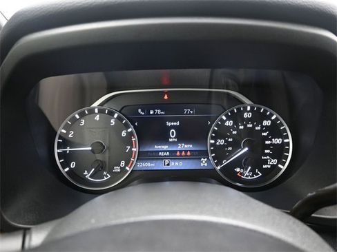 Used 2024 Nissan Titan Platinum Reserve w/ Moonroof Package image 10