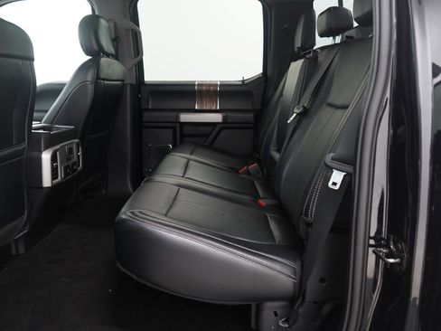 Used 2018 Ford F150 Lariat w/ Equipment Group 502A Luxury image 15