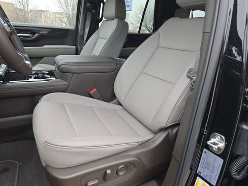 New 2026 GMC Yukon Elevation image 27