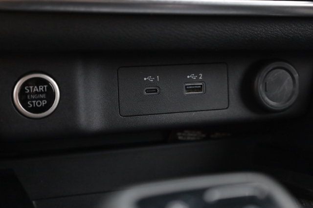 Used 2023 Nissan Rogue SV AWD/4WD image 23
