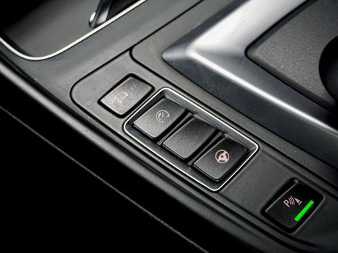 Used 2019 BMW M2 Competition RWD image 46