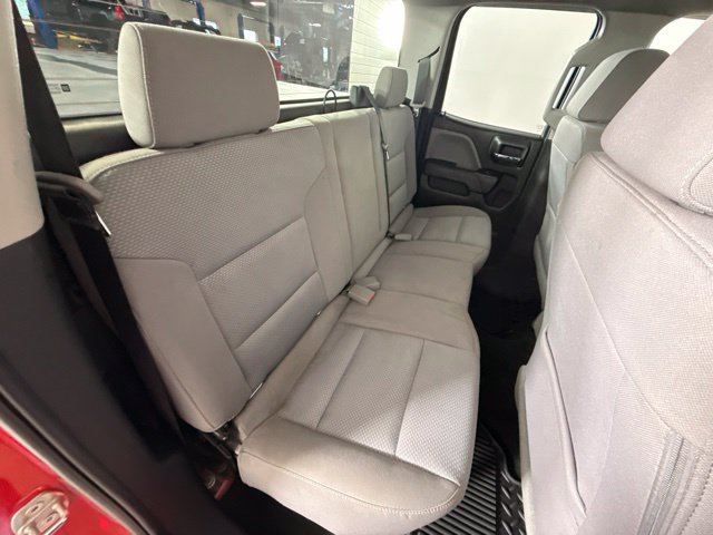 Used 2018 Chevrolet Silverado 1500 Custom w/ Custom Value Package AWD/4WD image 30