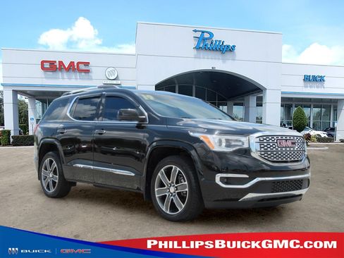 Used 2019 GMC Acadia Denali w/ Technology Package FWD image 1