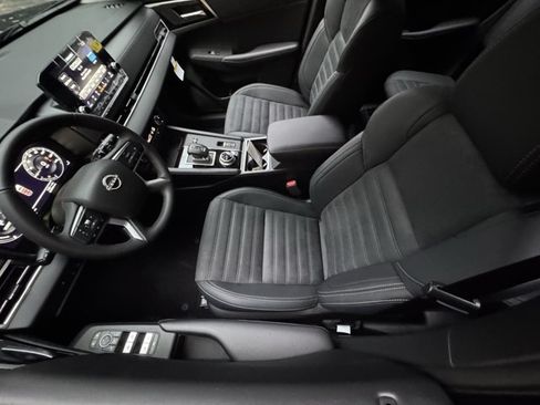 New 2026 Nissan Rogue SL AWD/4WD image 28