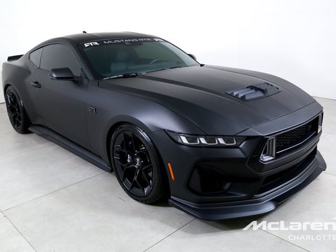 Used 2025 Ford Mustang GT Premium w/ GT Performance Package RWD image 3