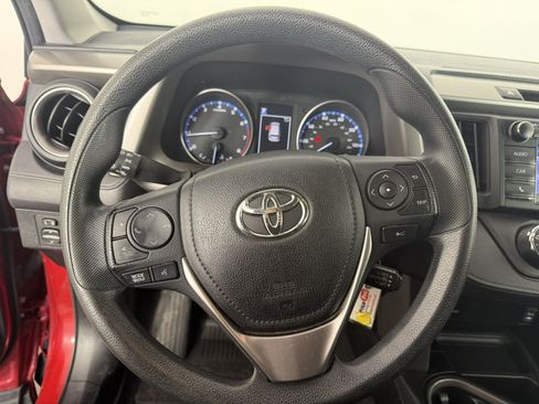 Used 2017 Toyota RAV4 LE w/ All Weather Liner Package AWD/4WD image 19