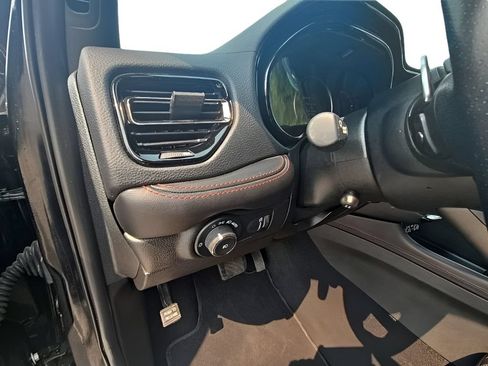Used 2023 Dodge Durango GT AWD/4WD image 19