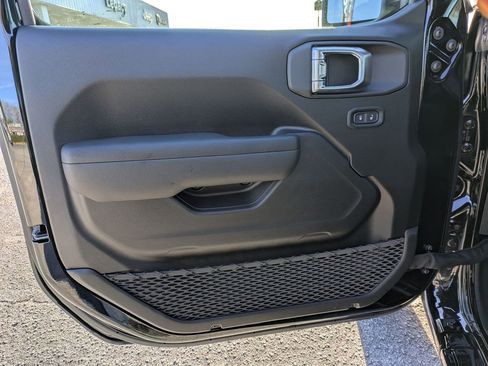 New 2026 Jeep Wrangler Sport AWD/4WD image 12