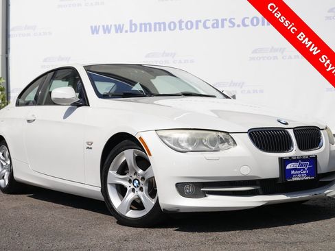 Used 2011 BMW 328i xDrive Coupe image 1