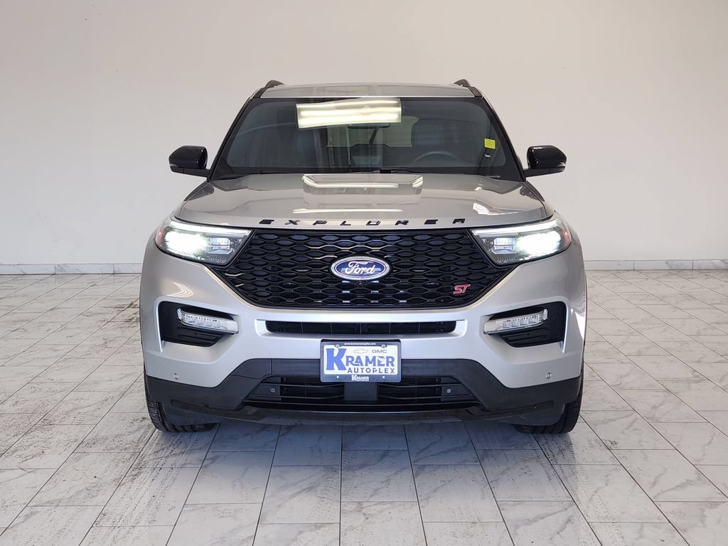 Used 2023 Ford Explorer ST w/ Equipment Group 401A AWD/4WD image 2